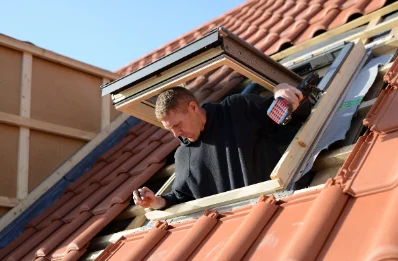 Pose de fenêtres de toit Velux à Loury